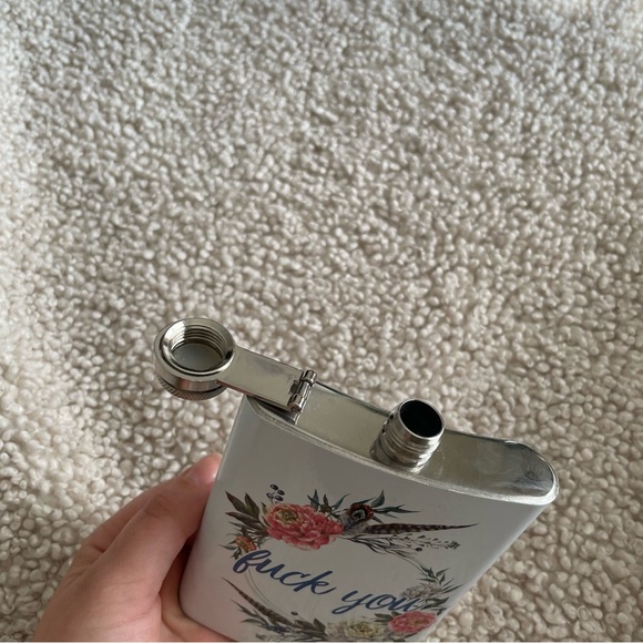 Stainless steel 8oz flask - Picture 7 of 7